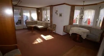 Hotel-appartement La Perle צרמט